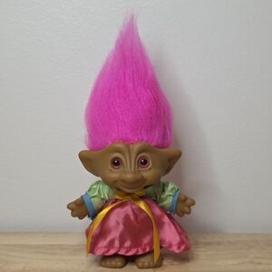 Ace Treasure Trolls Doll Pink